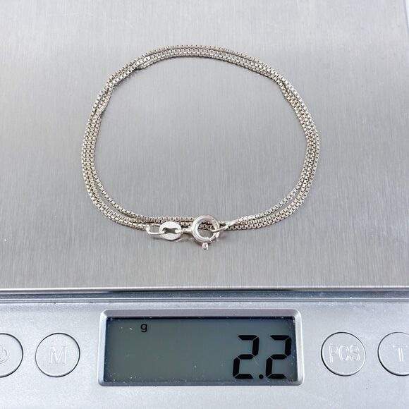 Vintage Italy Sterling Silver 925 0.9mm Box Chain Necklace 18.5" - Picture 3 of 3